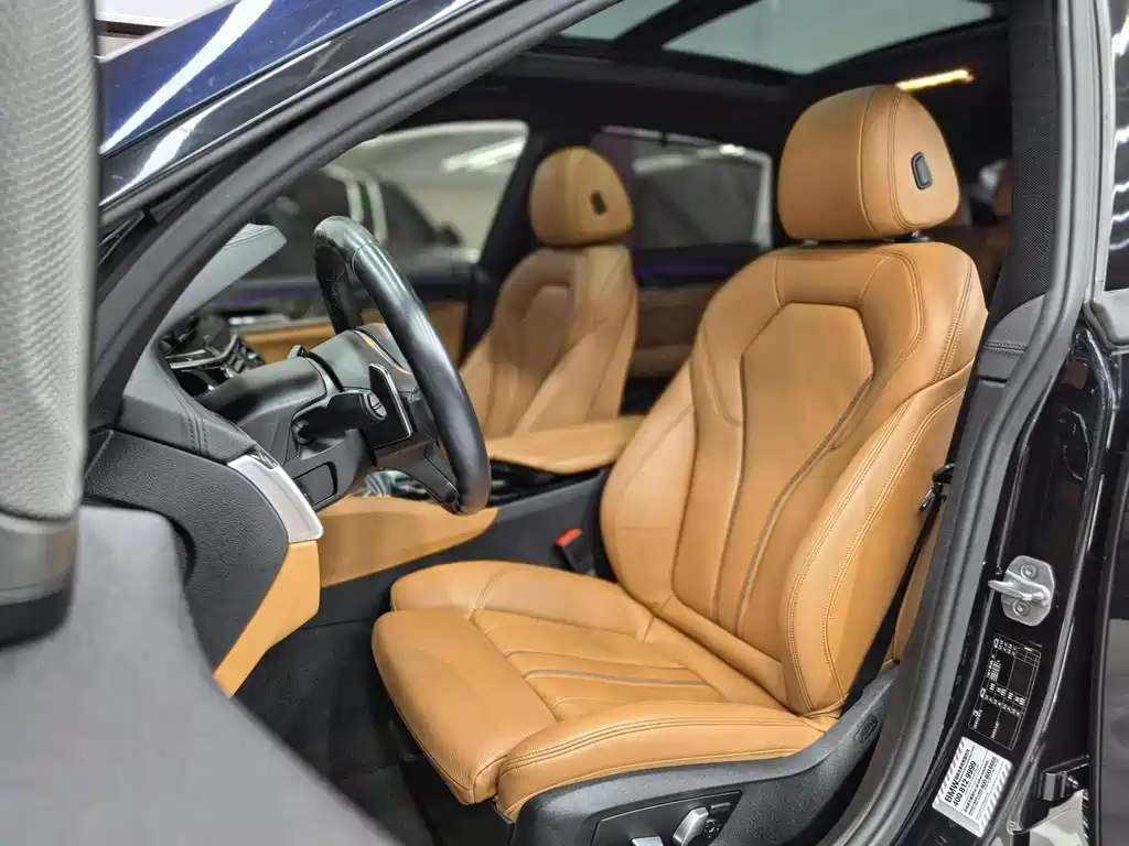 BMW 6 Series GT 2019 — фото 29