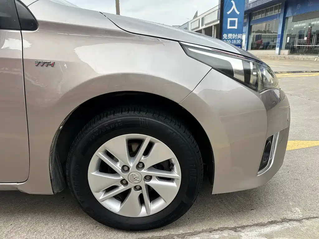 Toyota Corolla 2016 — фото 12