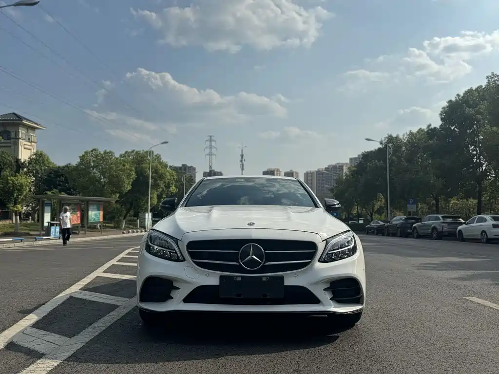 Mercedes-Benz C-Class 2020 — фото 2