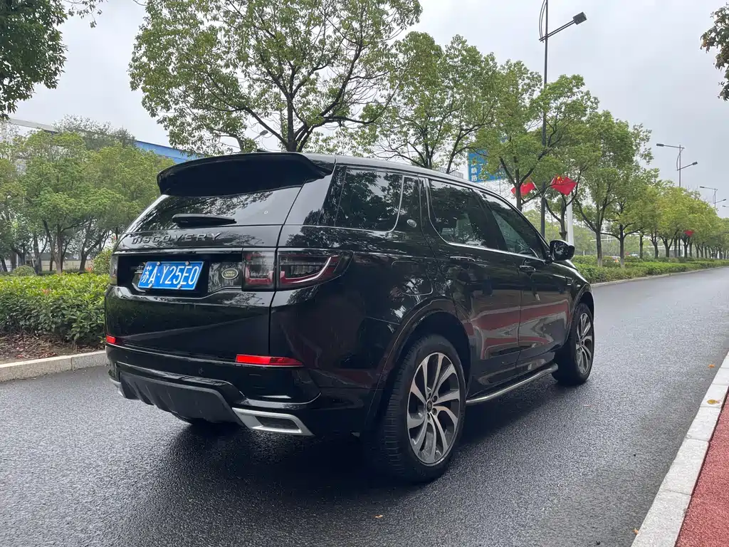 Land Rover Discovery Sport 2021 — фото 13