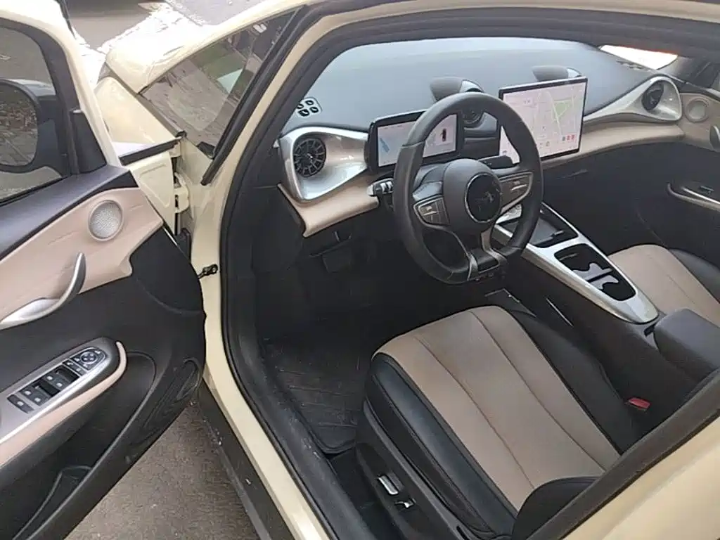 BYD Dolphin 2025 — фото 16