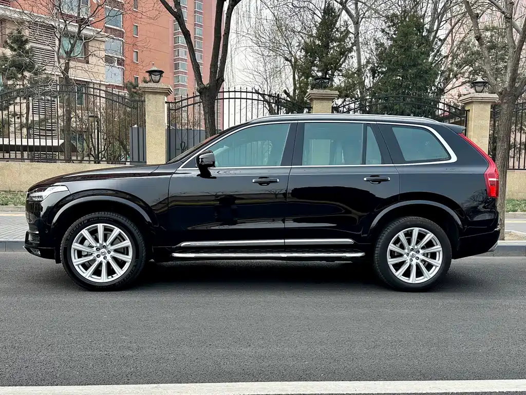 Volvo XC90 2016 — фото 3