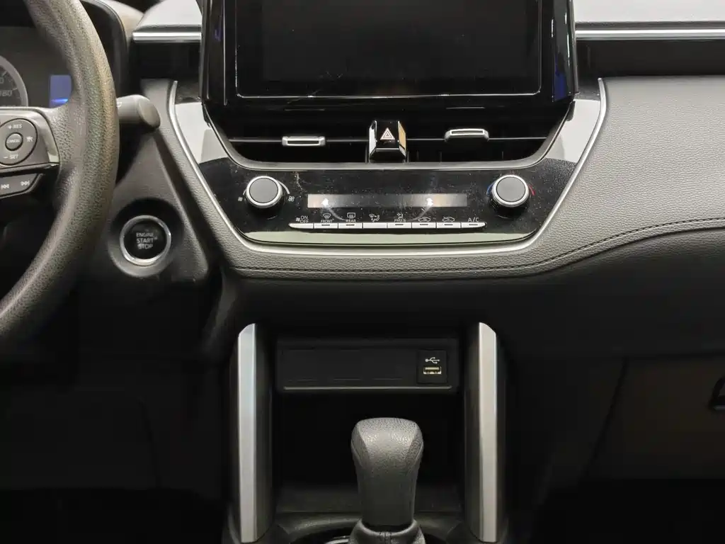 Toyota Corolla Cross 2022 — фото 19