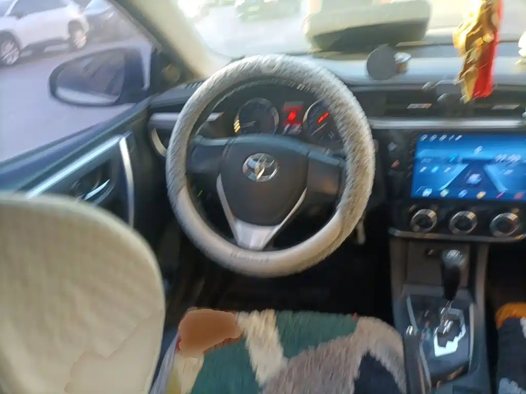 Toyota Corolla 2016 — фото 11