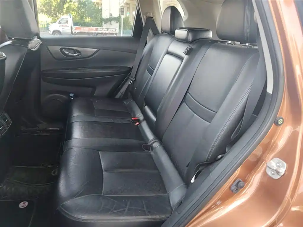Nissan X-Trail 2015 — фото 17