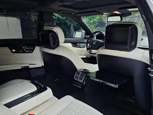 Mercedes-Benz S-Class 2015