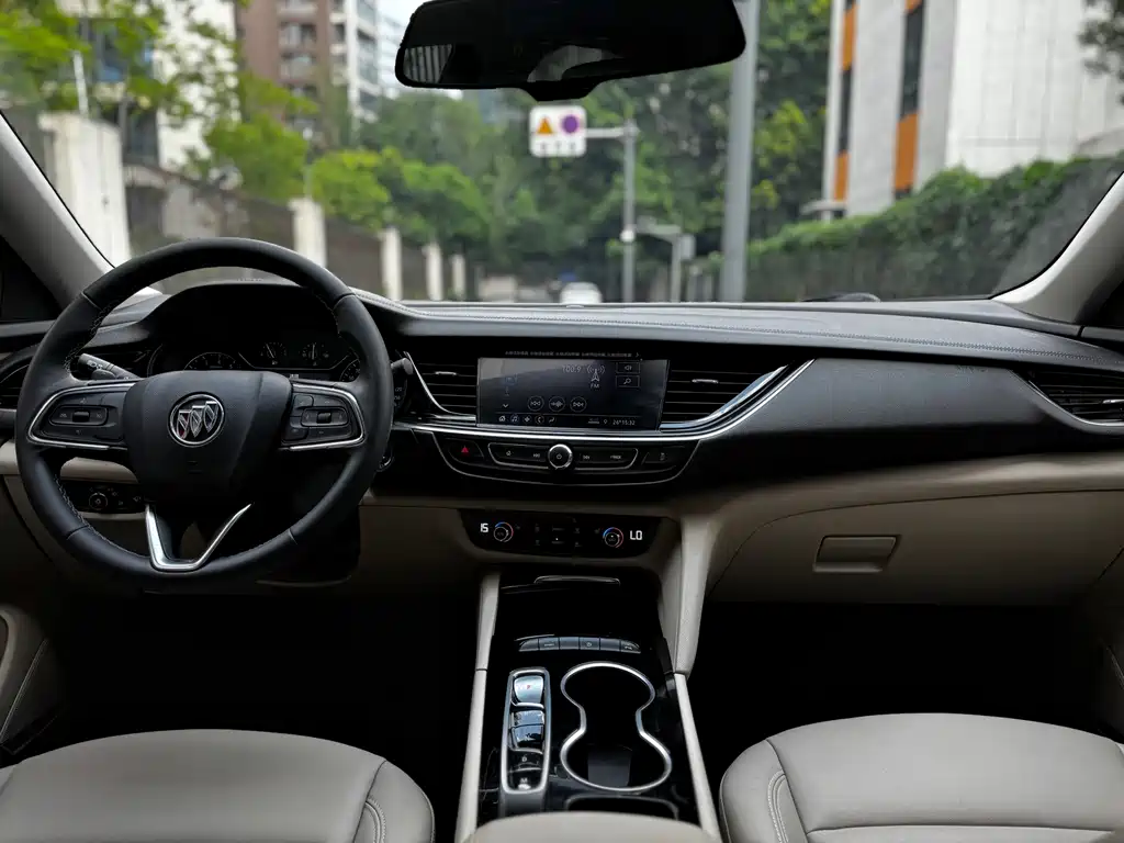 Buick Regal 2021 — фото 14