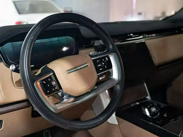 Land Rover Range Rover 2024