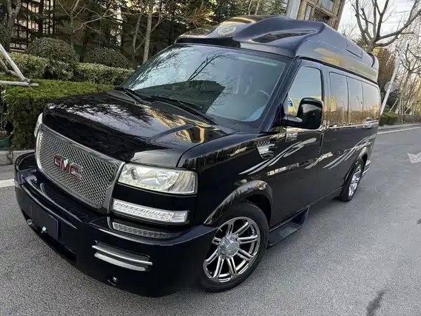 GMC SAVANA 2016
