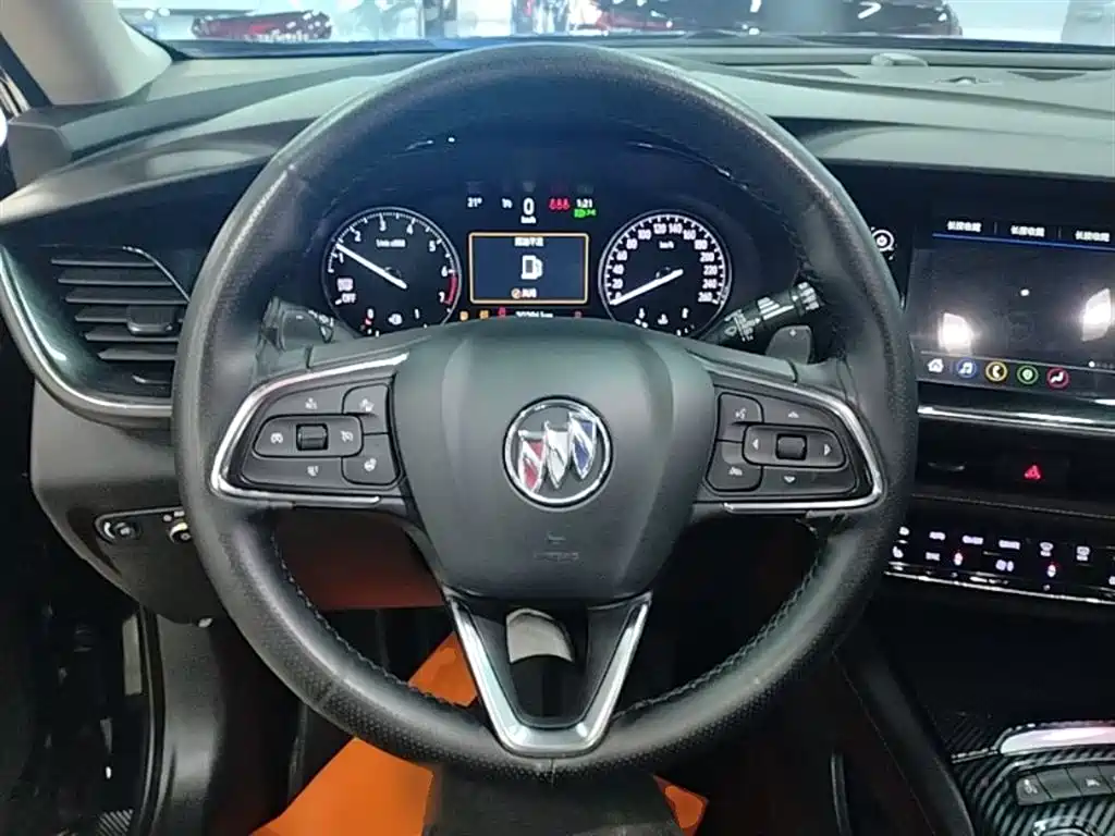 Buick Envision Plus 2023 — фото 11