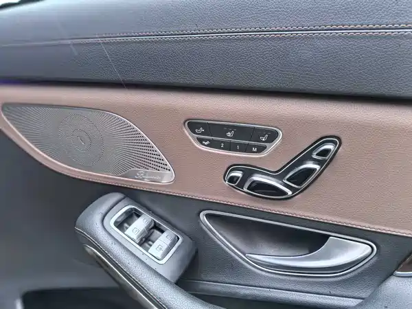 Mercedes-Benz Maybach S-Class 2015