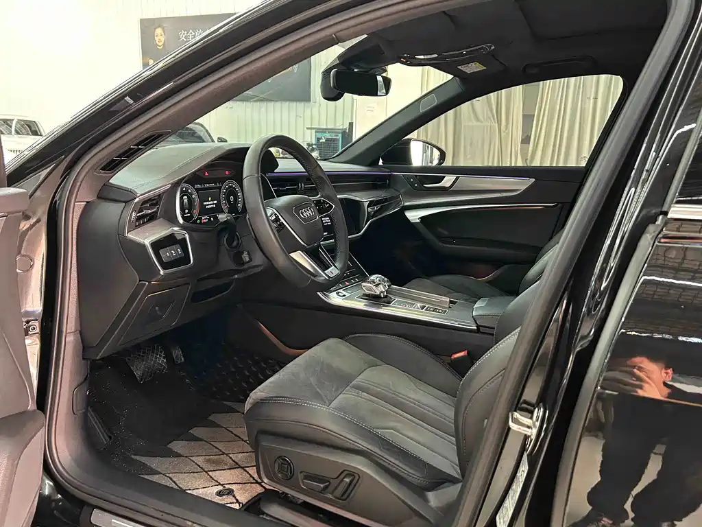 Audi A6L 2022 — фото 11