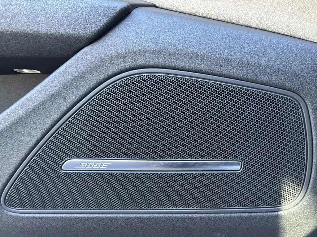 Audi A8 2011 — фото 13