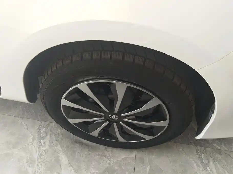 Toyota Yaris L 2019