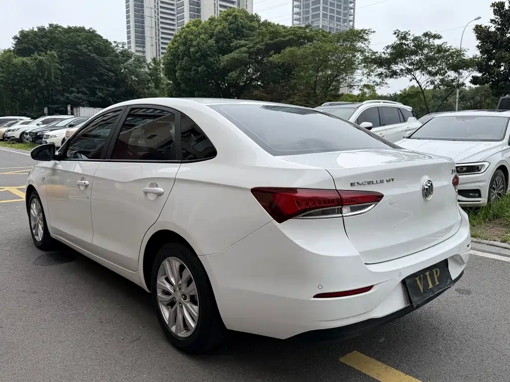 Buick Excelle 2020