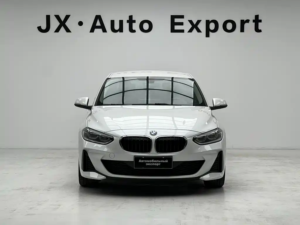 BMW 1 Series 2022
