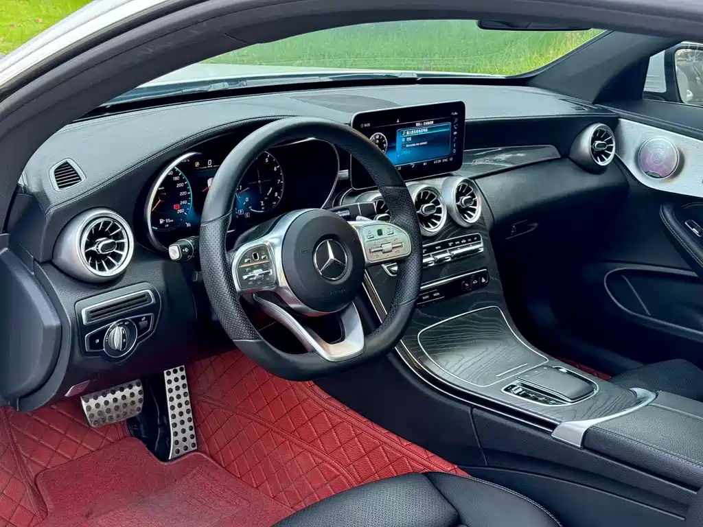 Mercedes-Benz C-Class 2020