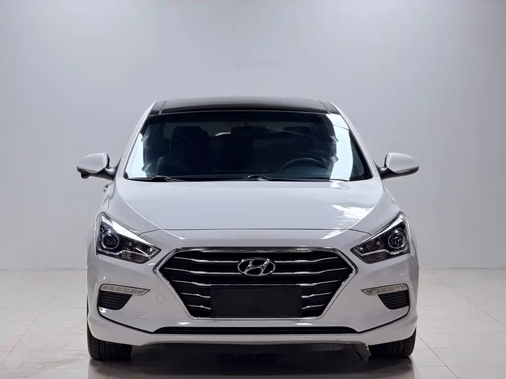 Hyundai Mistra 2017 — фото 3