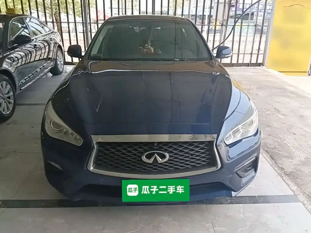 Infiniti Q50L 2018 — фото 3