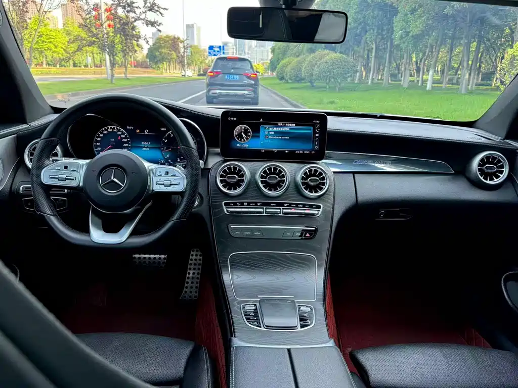 Mercedes-Benz C-Class 2020