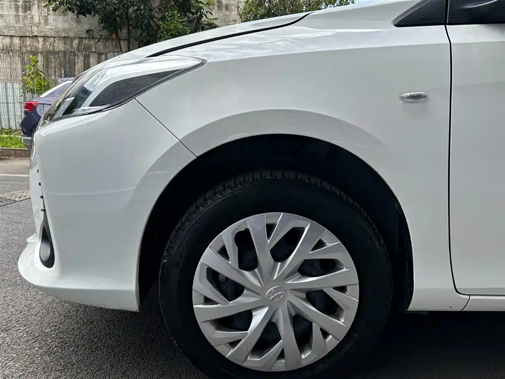 Toyota Vios 2022 — фото 31