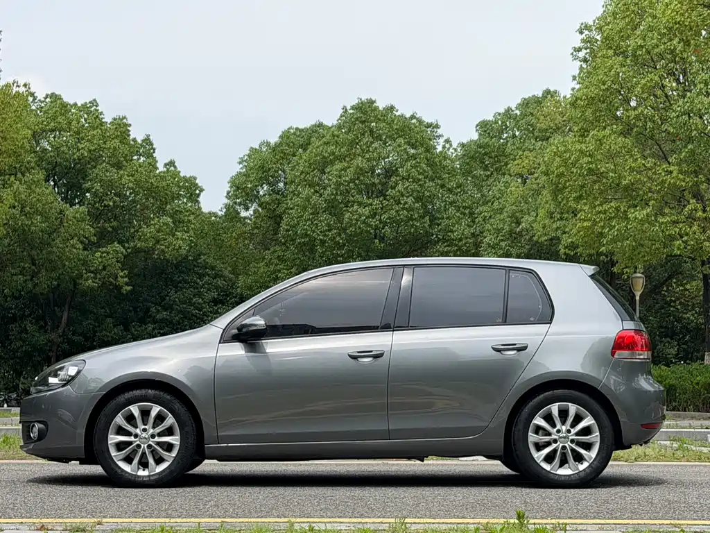 Volkswagen Golf 2010