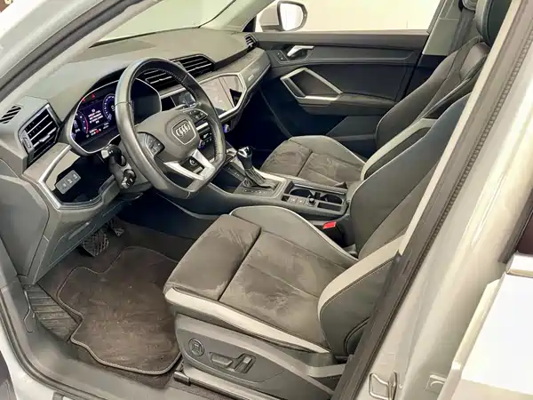 Audi Q3 2021