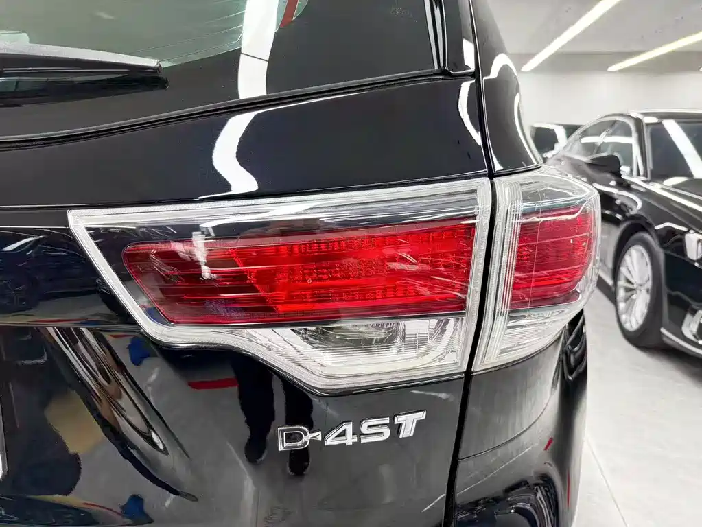Toyota Highlander 2017 — фото 21