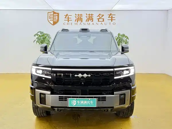 Fangchengbao Leopard 8 2025