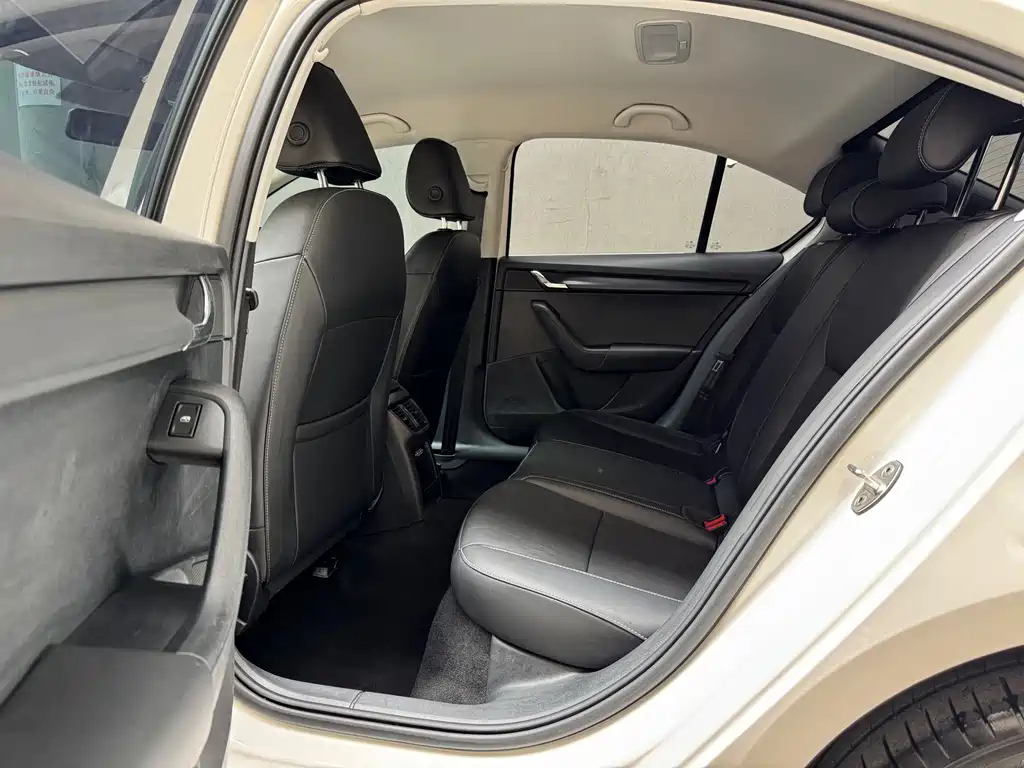 Skoda Octavia 2023
