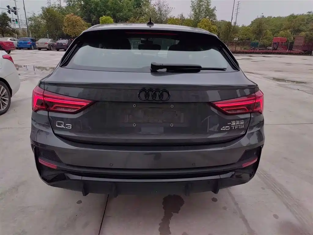 Audi Q3 Sportback 2023 — фото 5