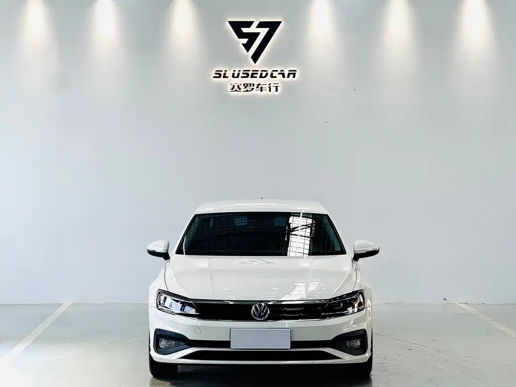 Volkswagen Lamando 2018 — фото 2