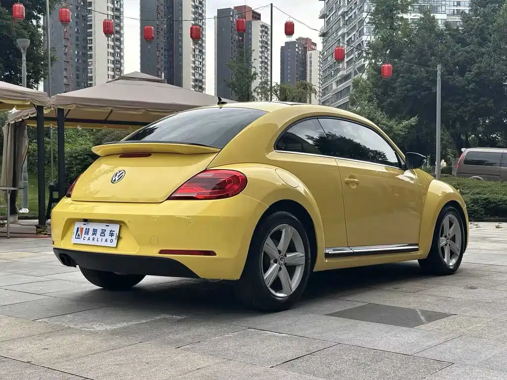 Volkswagen Beetle 2014