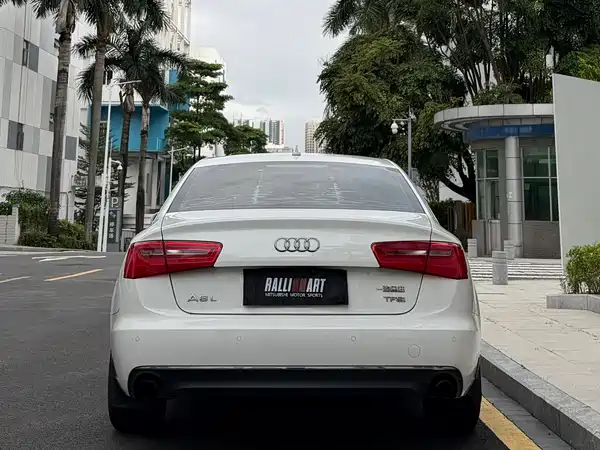 Audi A6L 2014