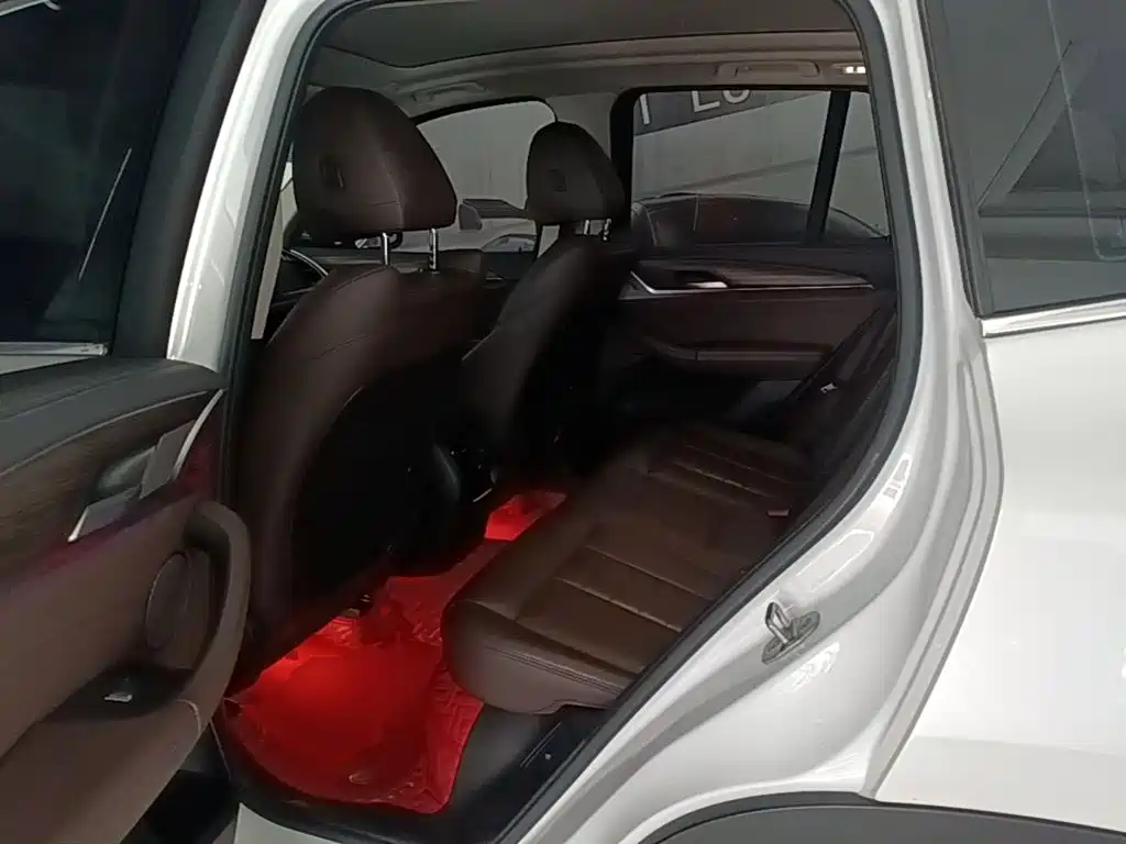BMW X3 2021 — фото 17