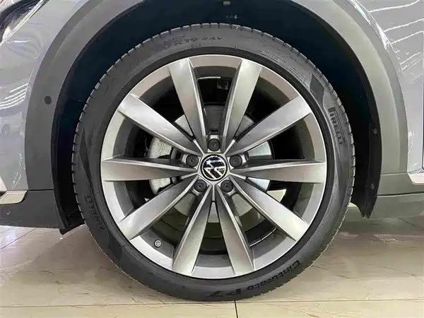 Volkswagen CC 2025