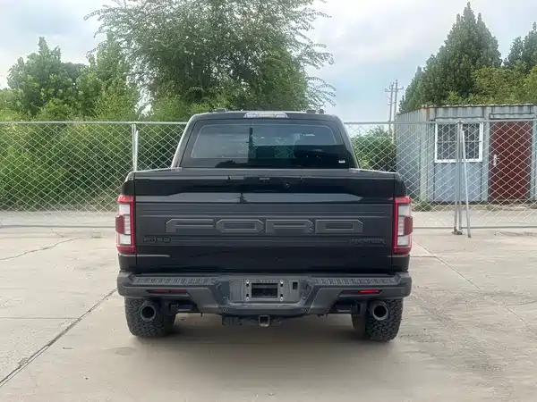 Ford F-150 Raptor 2023