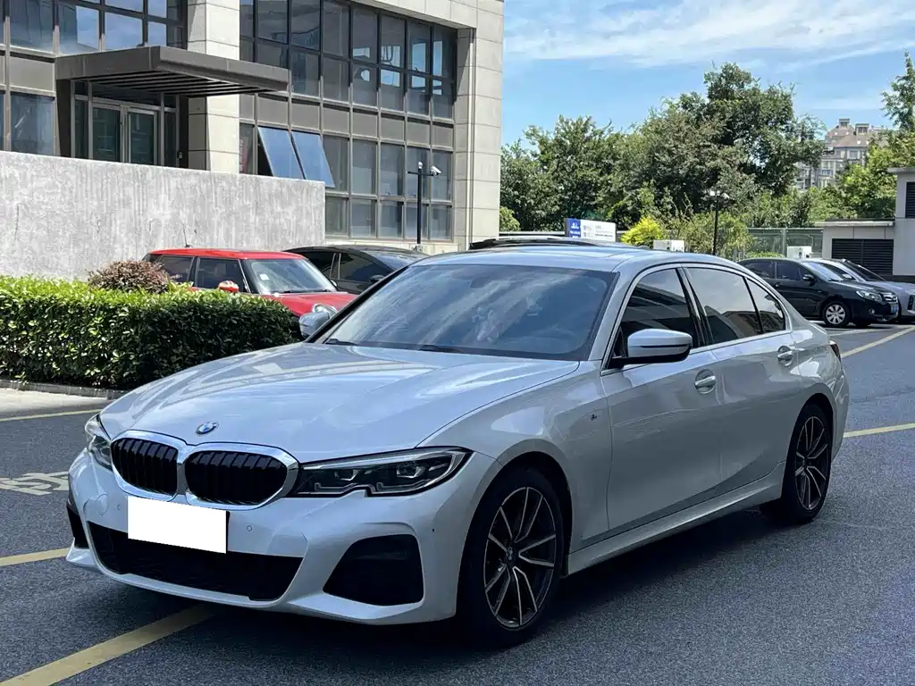 BMW 3 Series 2021