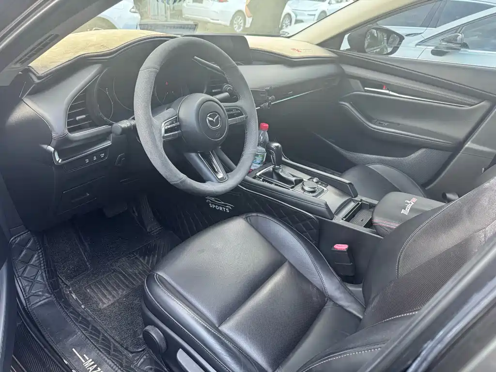 Mazda 3 Axela 2020