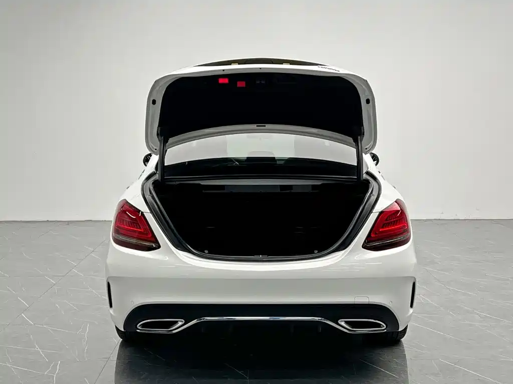 Mercedes-Benz C-Class 2020 — фото 11