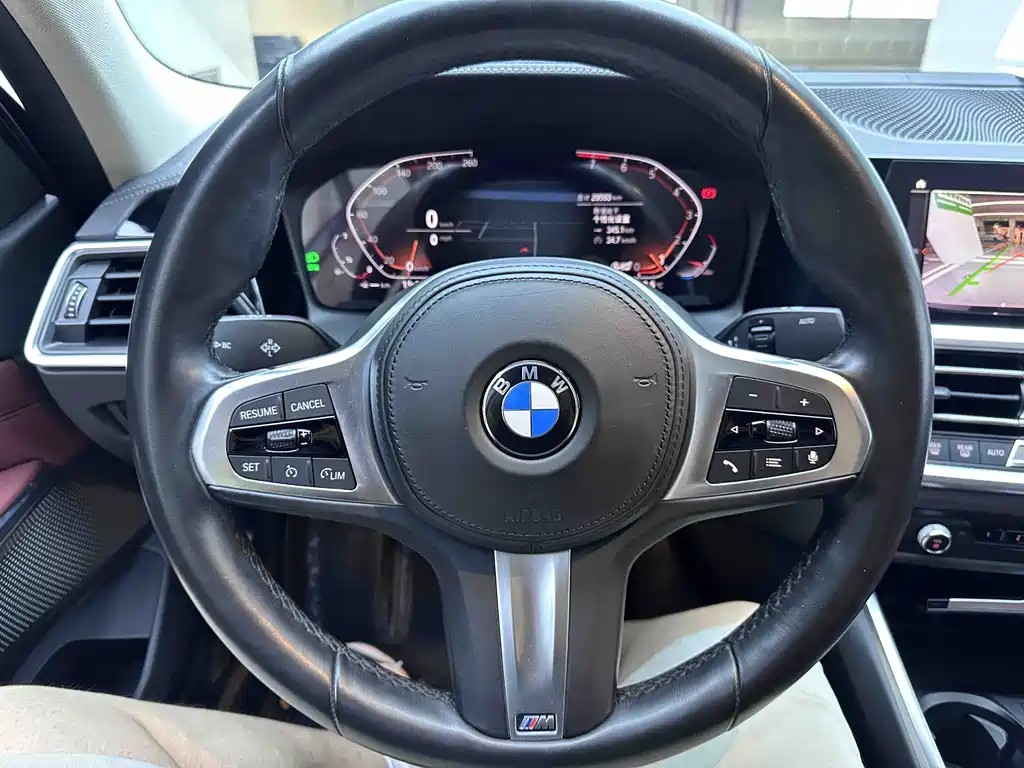 BMW 3 Series 2022 — фото 11