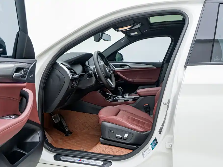 BMW X4 2020 — фото 12