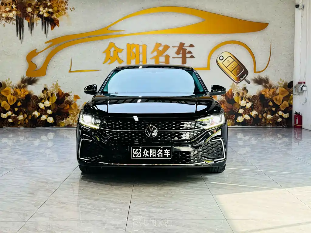 Volkswagen Passat 2023