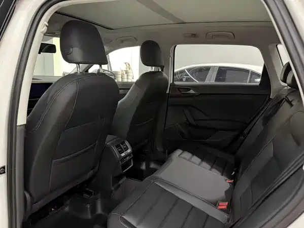 Volkswagen Tharu 2022