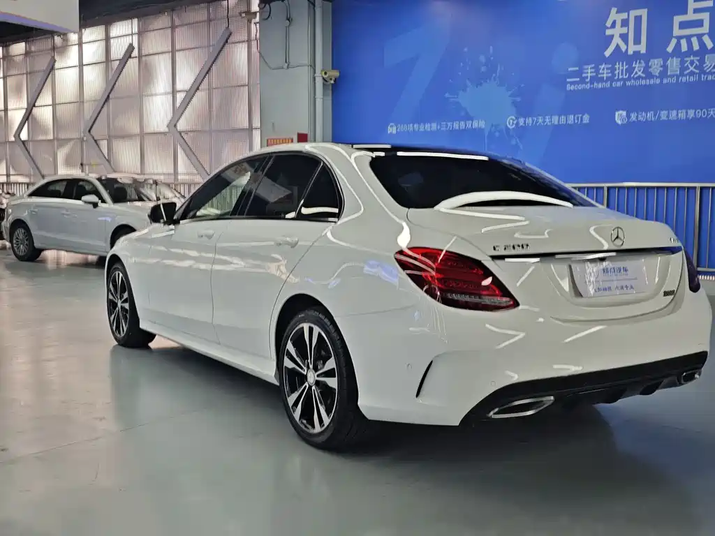 Mercedes-Benz C-Class 2015 — фото 24