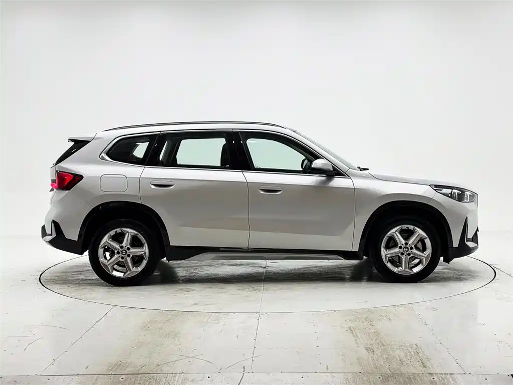 BMW X1 2023 — фото 9