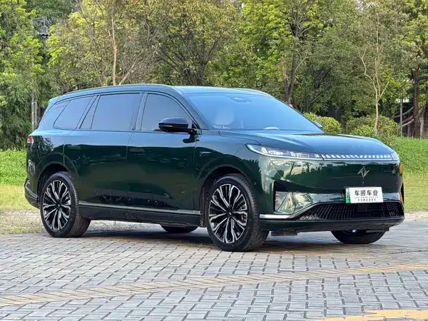 Dongfeng e008 2025