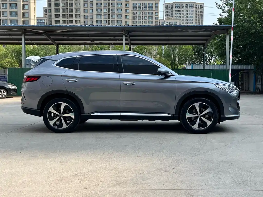 BYD PLUS New Energy 2022 — фото 7