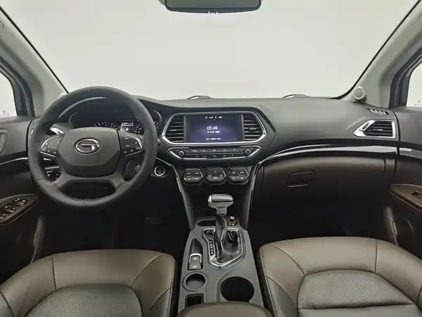 GAC Trumpchi GS4 2017