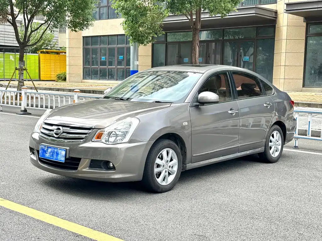 Nissan Sylphy 2014 — фото 1